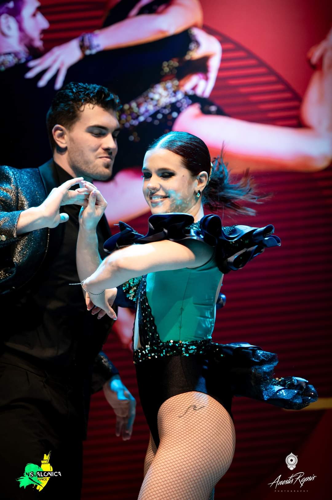 Salsa On1 vs On2: What's the Difference and Which Should You Learn?